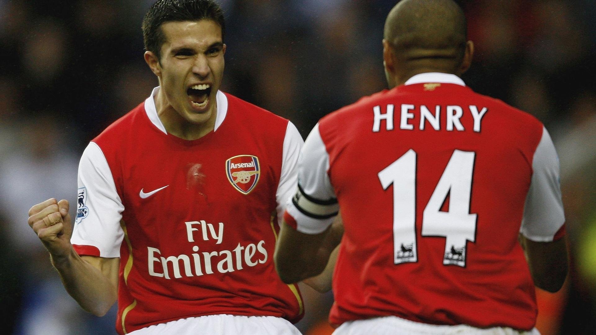 开云体育app-当范弗利特在欧冠接管比赛时，公牛已一波带走骑士—竞技场上的唯一性时刻