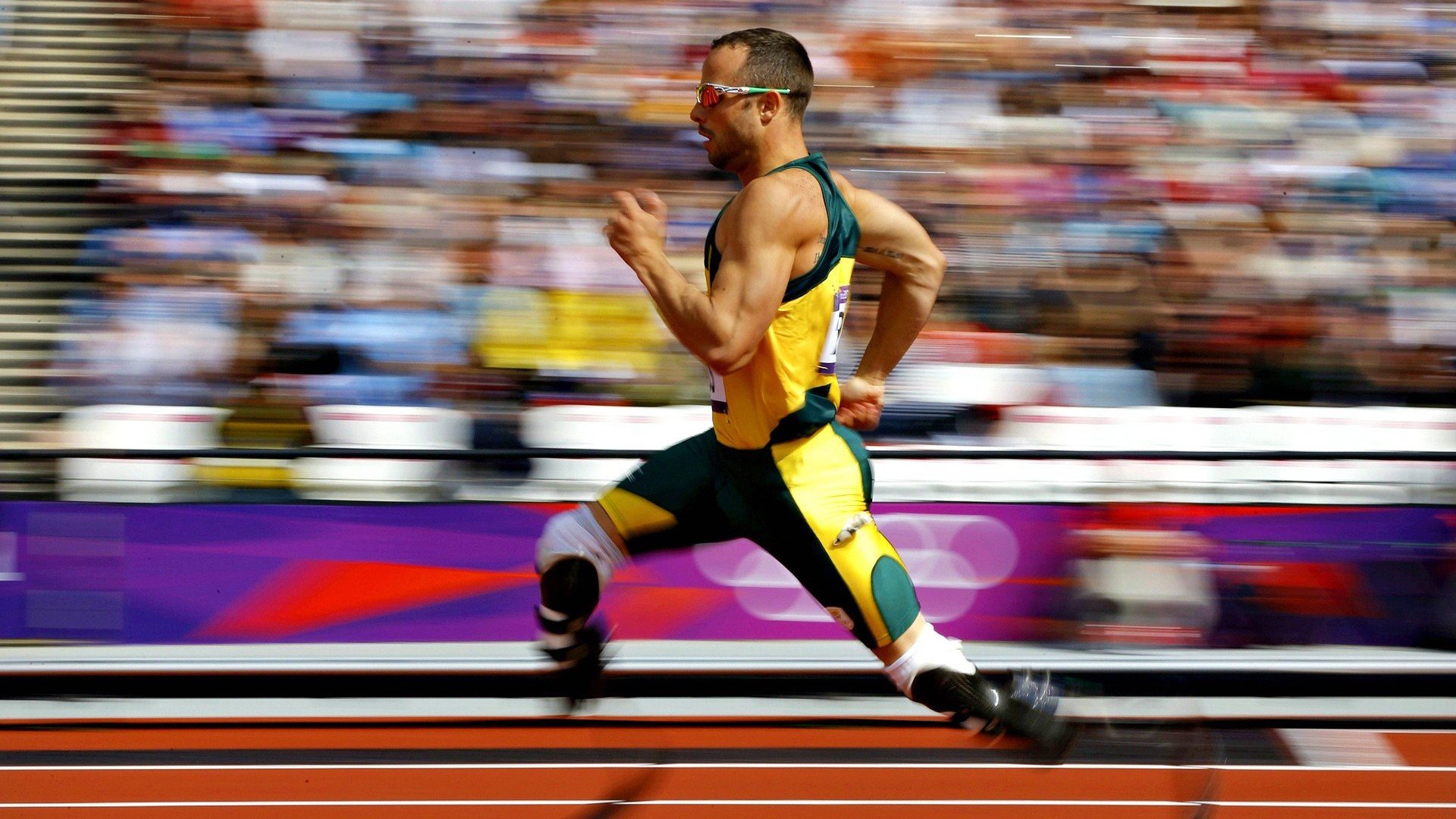 开云平台-孤胆英雄与团队鏖战，阿隆索扛旗，威廉姆斯逆袭梅赛德斯的传奇一役